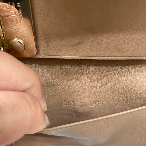 Gucci Diamante Heart Key Holder - Picture 10 of 14